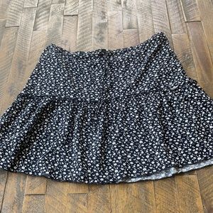 brandy Melville floral adjustable tie skirt